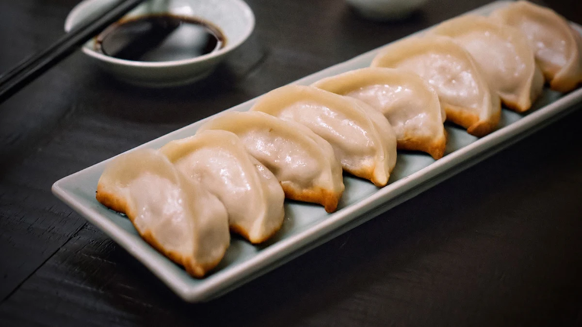 锅贴Pan Fried Pork Dumplings 4pcs
